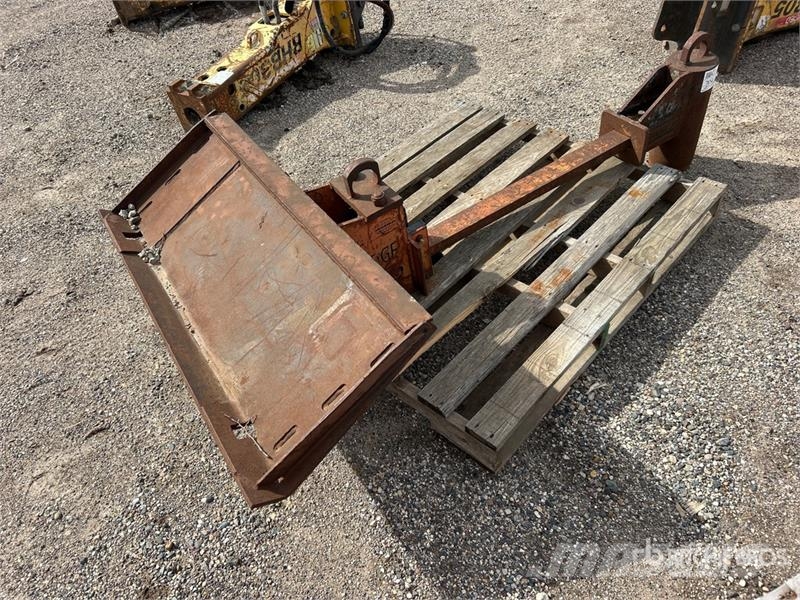 Skid Steer Post Driver Technika pro oplocení a ohrady