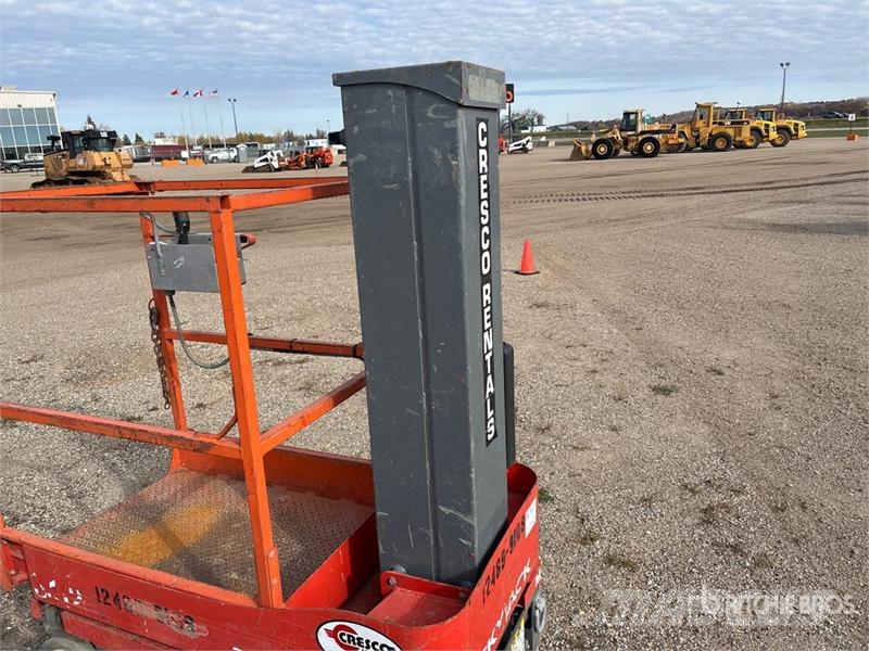 SkyJack SJ12 Plataformas elevatórias verticais