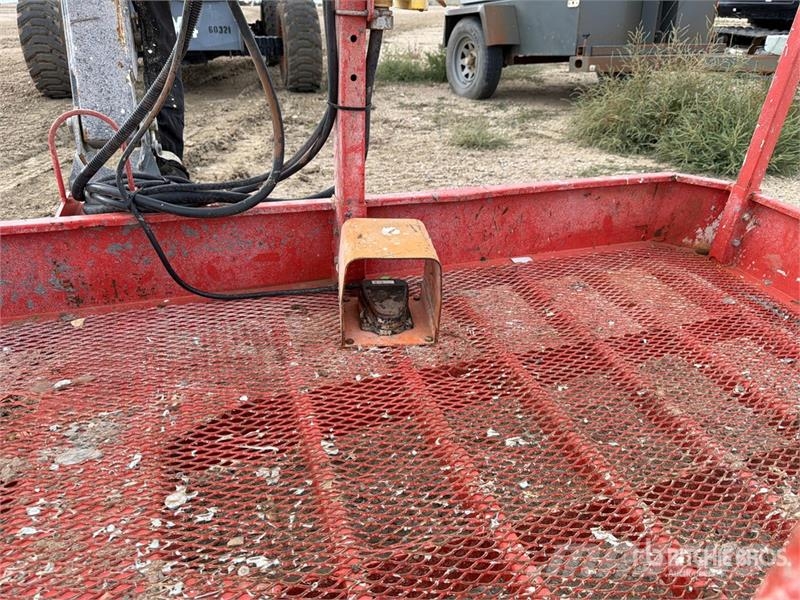 SkyJack SJ45T 4WD Diesel Telescopic Boom Lift Teleskoplifte