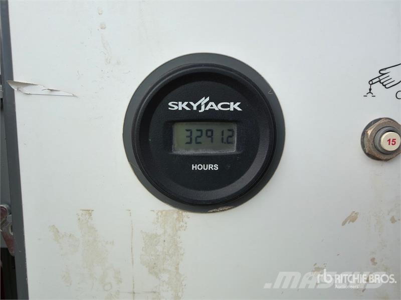 SkyJack SJ45T 4WD Diesel Telescopic Boom Lift Teleskoplifte
