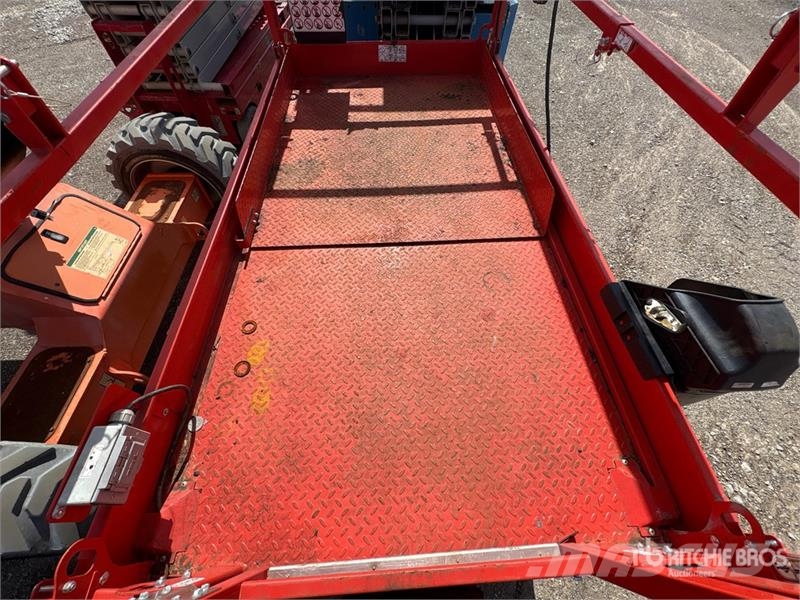 SkyJack SJ4726 Electric Scissor Lift Scissor lifts
