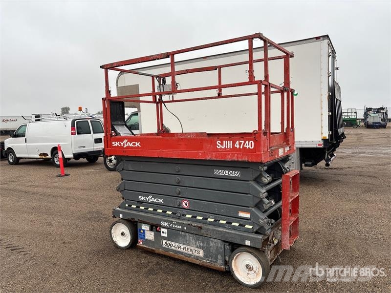 SkyJack SJ4740 Electric Scissor Lift Scheren-Arbeitsbühnen
