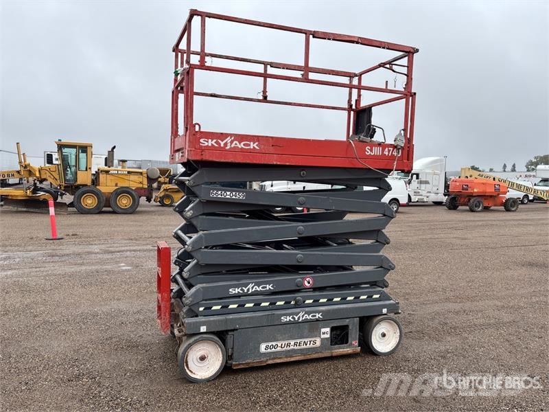 SkyJack SJ4740 Electric Scissor Lift Scheren-Arbeitsbühnen