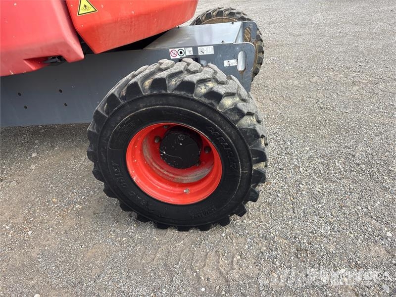 SkyJack SJ63AJ 4WD Diesel Articulating Boom Lift Articulated boom lifts