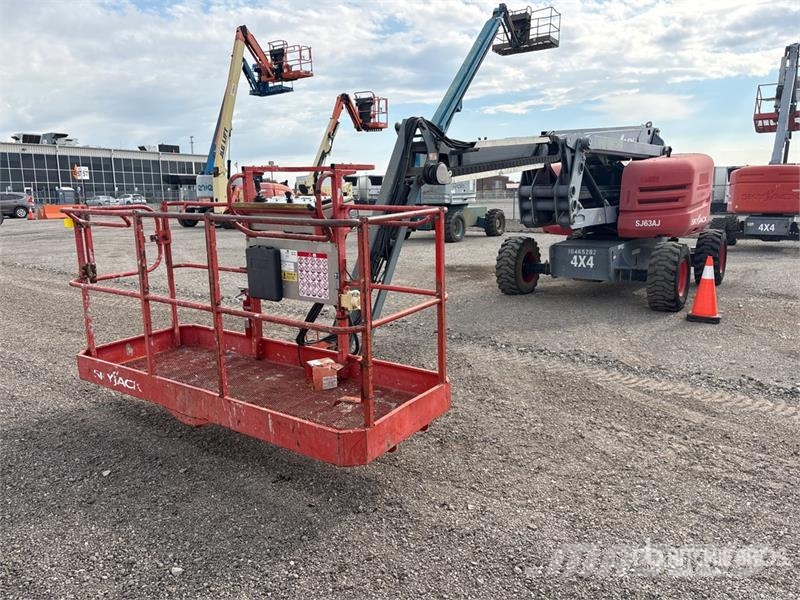 SkyJack SJ63AJ 4WD Diesel Articulating Boom Lift Articulated boom lifts