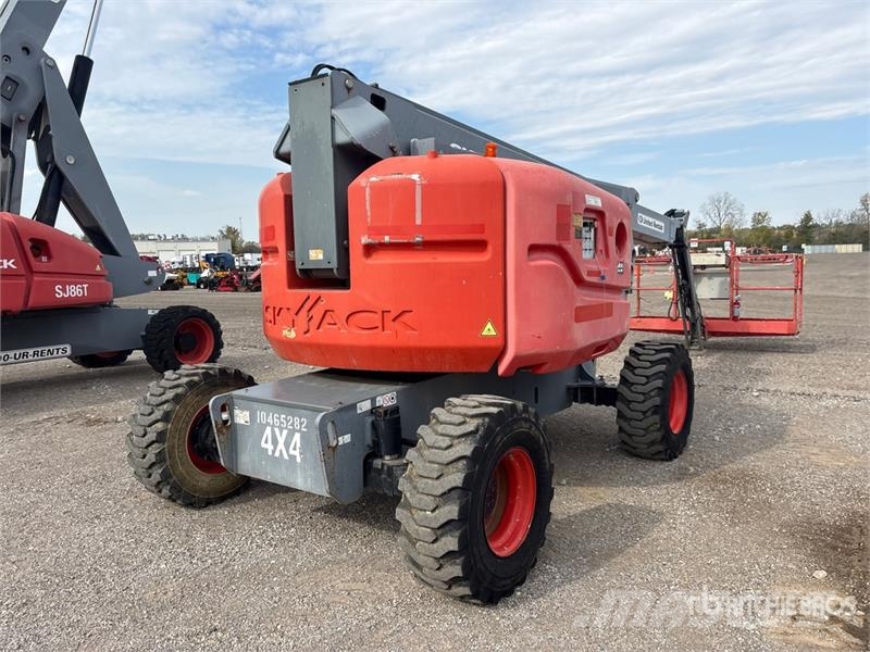 SkyJack SJ63AJ 4WD Diesel Articulating Boom Lift Articulated boom lifts