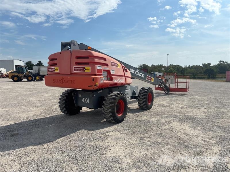SkyJack SJ66T 4WD Diesel Telescopic Boom Lift Telescopic boom lifts
