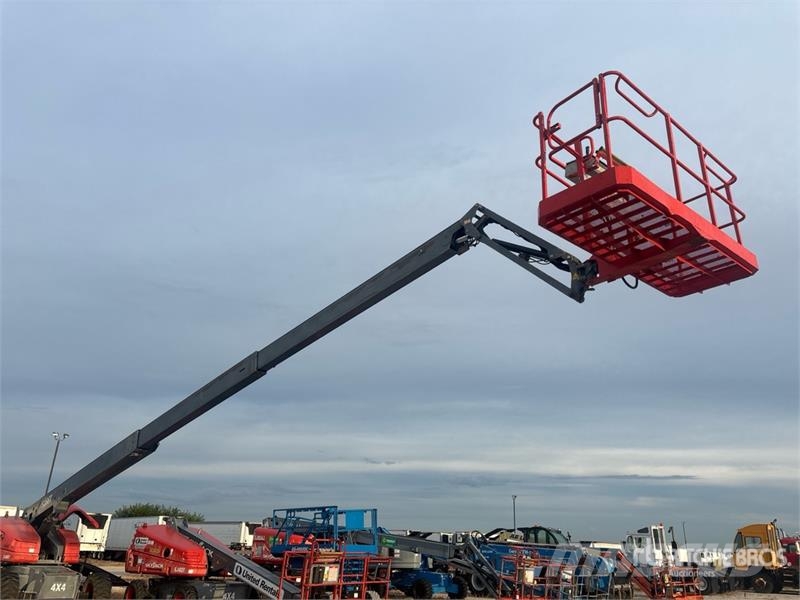 SkyJack SJ66T 4WD Diesel Telescopic Boom Lift Teleskooppipuominostimet