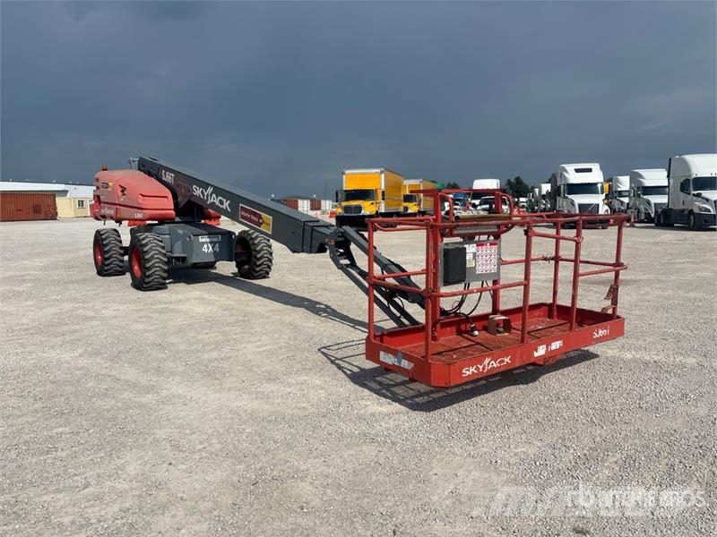 SkyJack SJ66T 4WD Diesel Telescopic Boom Lift Telescopic boom lifts