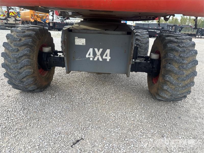 SkyJack SJ66T 4WD Diesel Telescopic Boom Lift Teleskooppipuominostimet