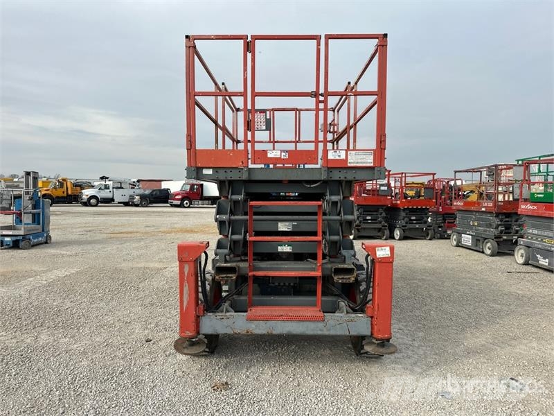 SkyJack SJ7135 RT 4x4 Dual Fuel Scissor Lift Ножничные подъемники