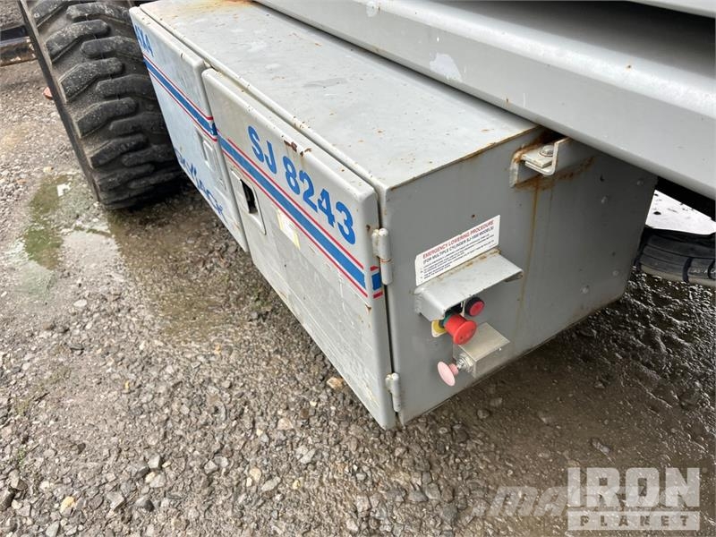 SkyJack SJ8243 Saxlifte