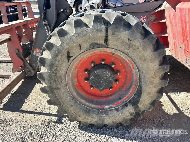 SkyJack SJ843TH Telehandler Teleskooplaadurid