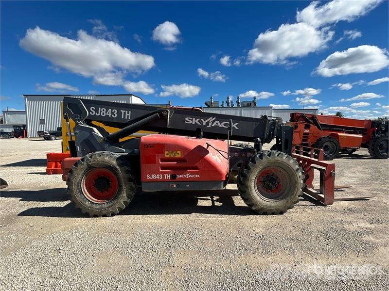 SkyJack SJ843TH Telehandler Teleskooplaadurid