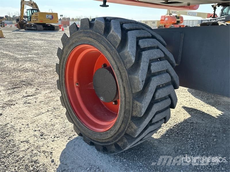 SkyJack SJ86T 4WD Diesel Telescopic Boom Lift رافعات سلة تلسكوبية