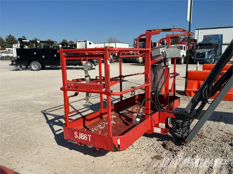 SkyJack SJ86T 4WD Diesel Telescopic Boom Lift رافعات سلة تلسكوبية
