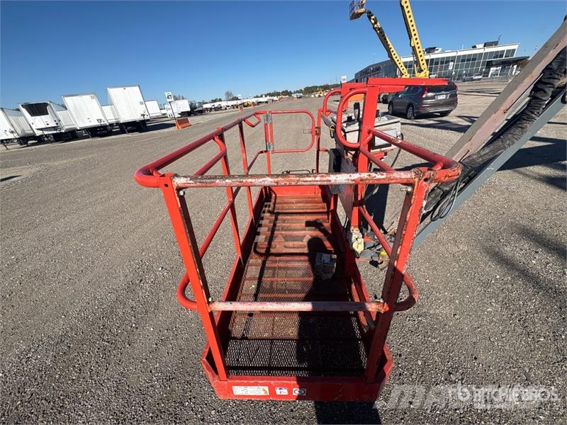 SkyJack SJ86T 4WD Diesel Telescopic Boom Lift Podnośniki teleskopowe