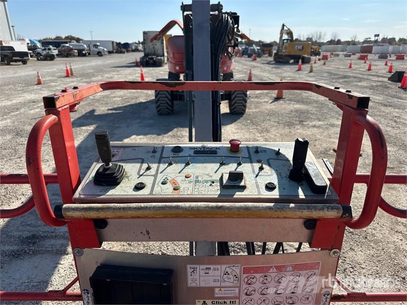 SkyJack SJ86T 4WD Diesel Telescopic Boom Lift رافعات سلة تلسكوبية