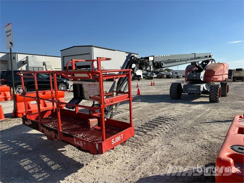 SkyJack SJ86T 4WD Diesel Telescopic Boom Lift رافعات سلة تلسكوبية