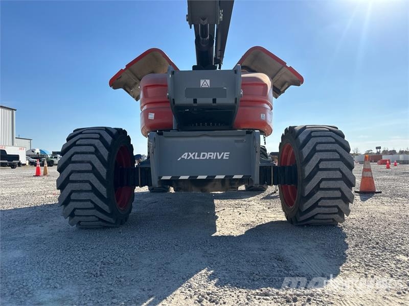 SkyJack SJ86T 4WD Diesel Telescopic Boom Lift رافعات سلة تلسكوبية