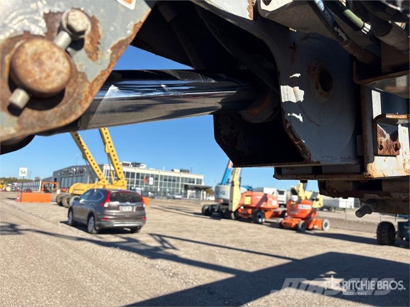 SkyJack SJ86T 4WD Diesel Telescopic Boom Lift Podnośniki teleskopowe