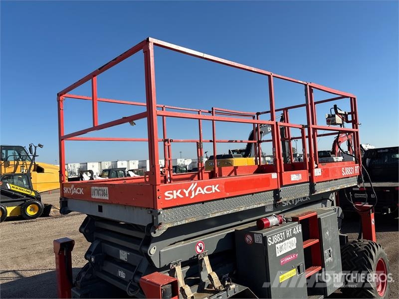 SkyJack SJ8831 Scissor lifts