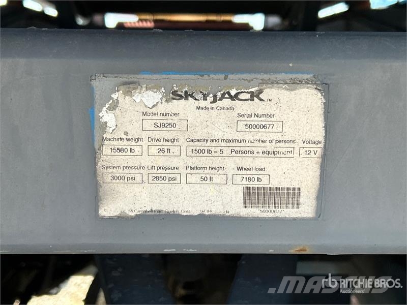 SkyJack SJ9250 Diesel Scissor Lift Scissor lifts