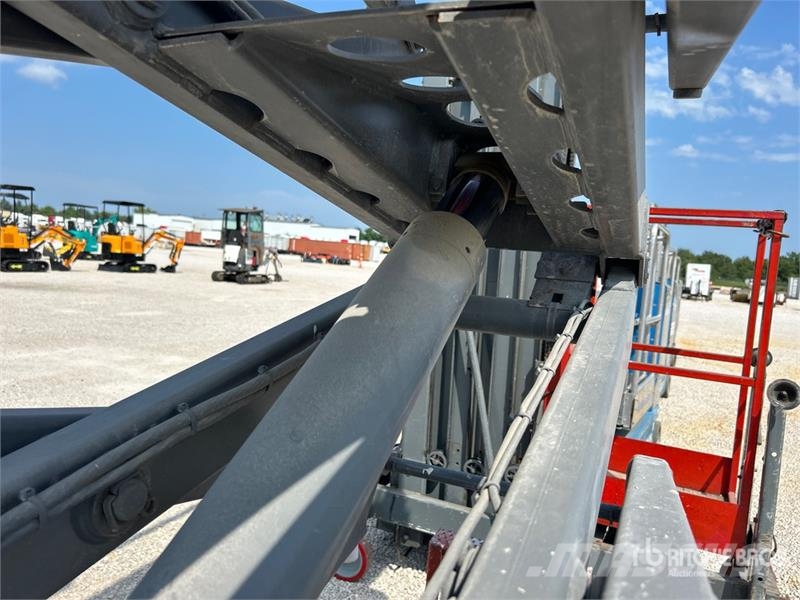 SkyJack SJIII-3219 Electric Scissor Lift Scissor lifts