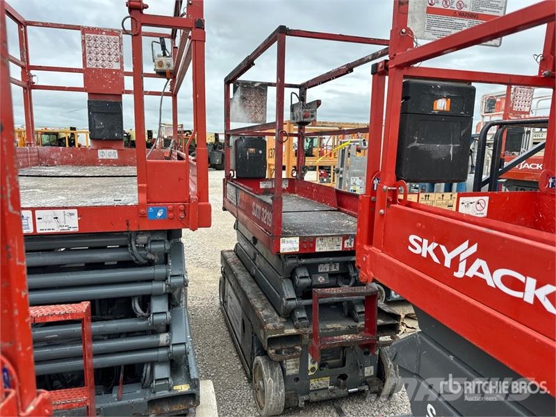 SkyJack SJIII-3219 Electric Scissor Lift Škarjaste dvižne ploščadi