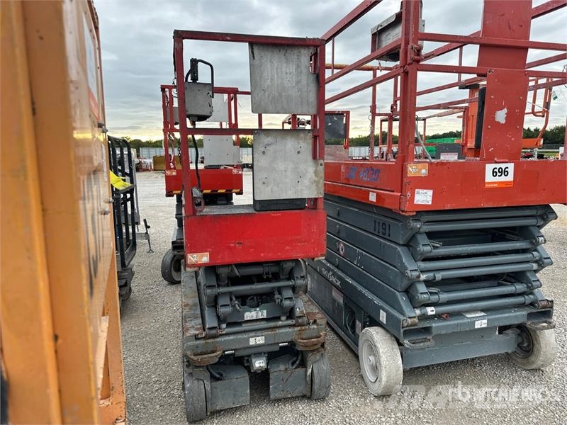 SkyJack SJIII-3219 Electric Scissor Lift Škarjaste dvižne ploščadi