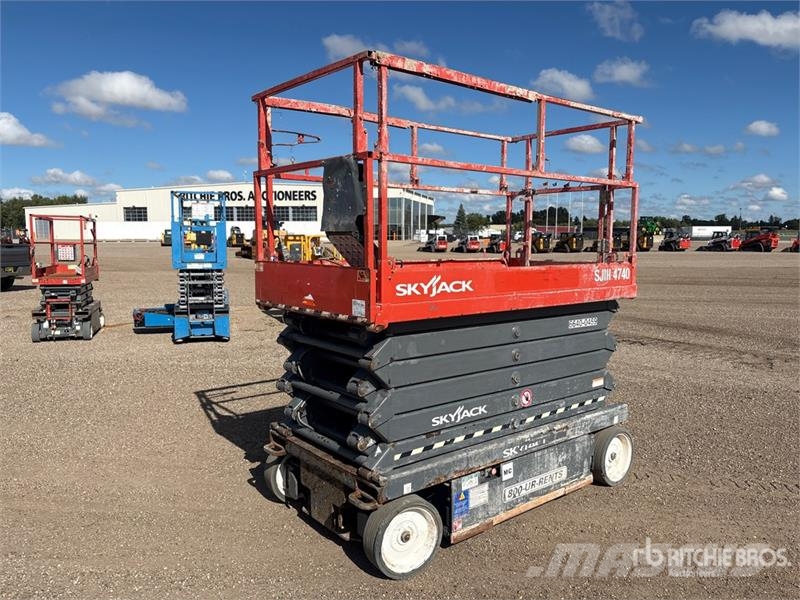 SkyJack SJIII 4740 Electric Scissor Lift Škarjaste dvižne ploščadi