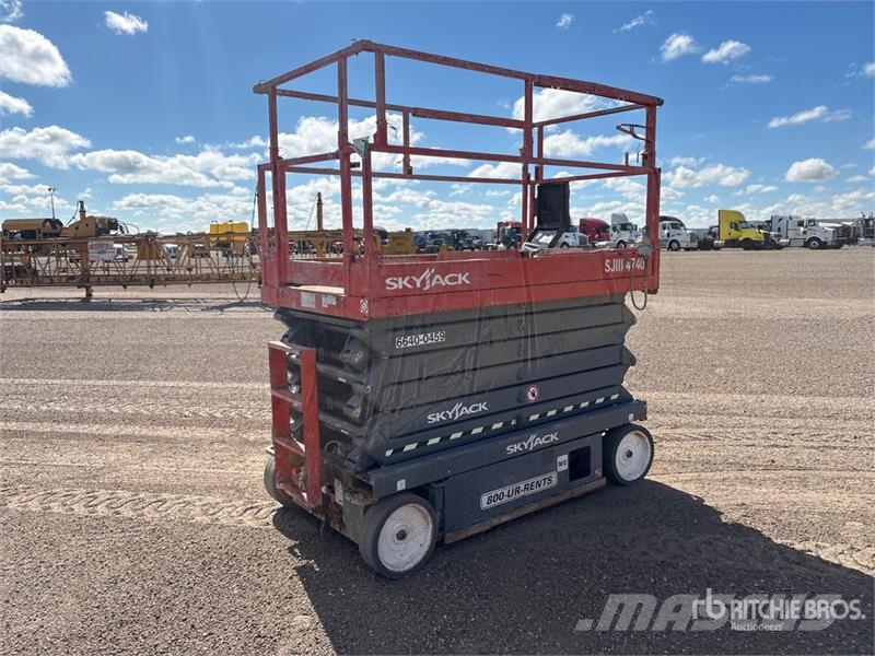 SkyJack SJIII 4740 Electric Scissor Lift Škarjaste dvižne ploščadi