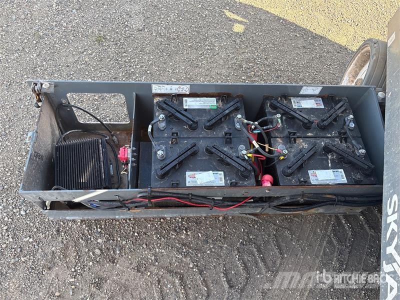 SkyJack SJIII 4740 Electric Scissor Lift Škarjaste dvižne ploščadi