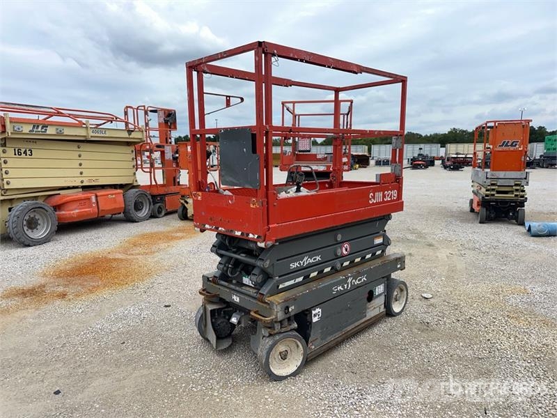 SkyJack SJIII3219 Electric Scissor Lift Elevadores de tesoura