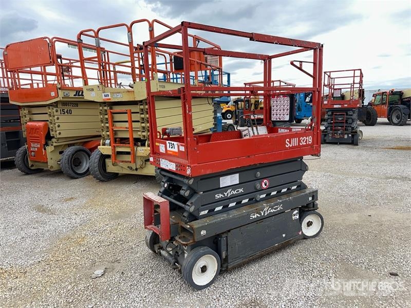 SkyJack SJIII3219 Electric Scissor Lift Elevadores de tesoura