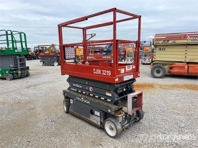 SkyJack SJIII3219 Electric Scissor Lift Elevadores de tesoura