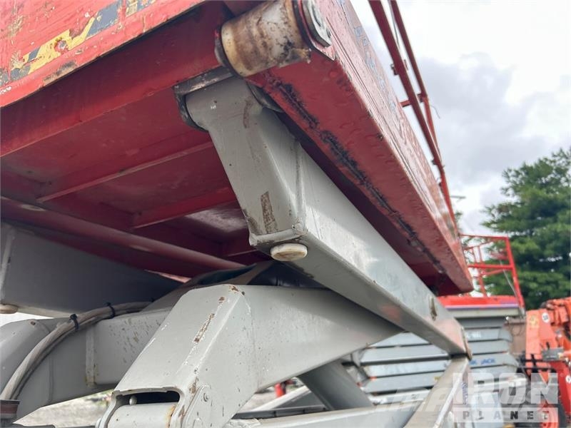 SkyJack SJIII3226 Elevadores de tesoura