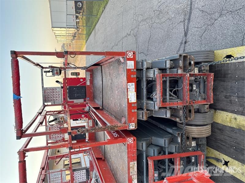 SkyJack SJIII3226 رافعات مقصية الشكل