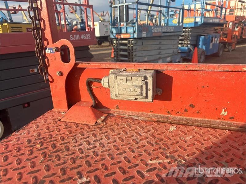 SkyJack SJIII3226 Electric Scissor Lift 剪式升降機