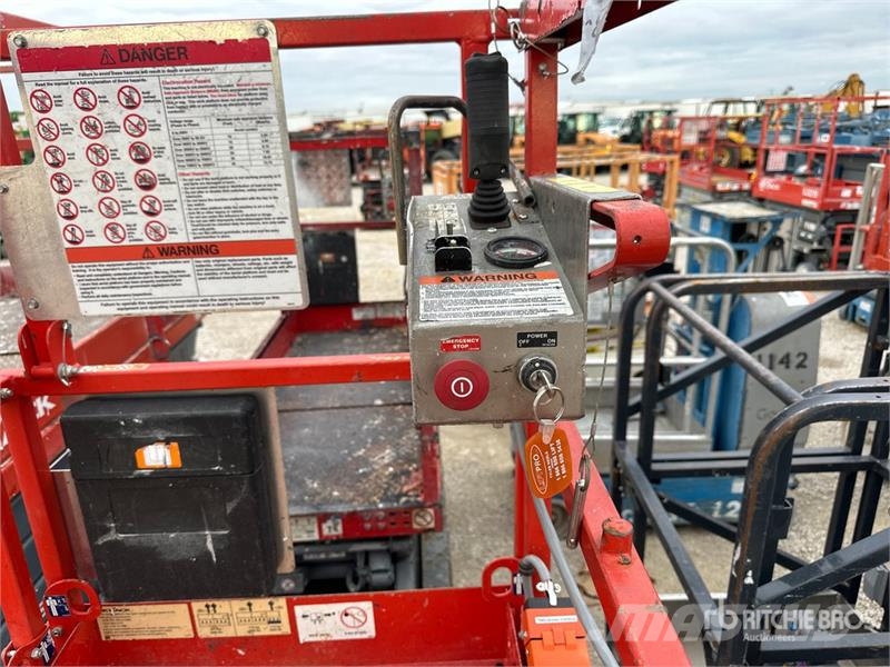 SkyJack SJIII3226 Electric Scissor Lift 剪式升降機