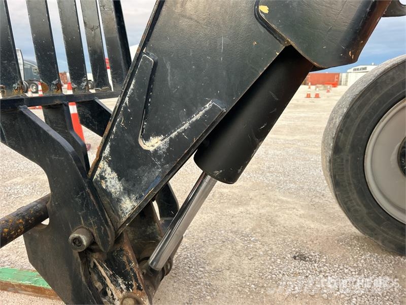 SkyTrak 6036 Telehandler Teleskopski viličarji