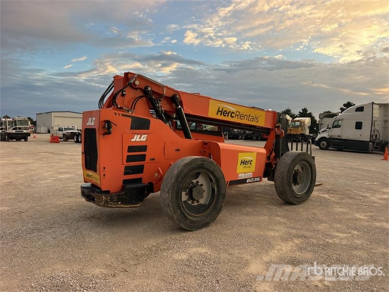 SkyTrak 6036 Telehandler Teleskopski viličarji