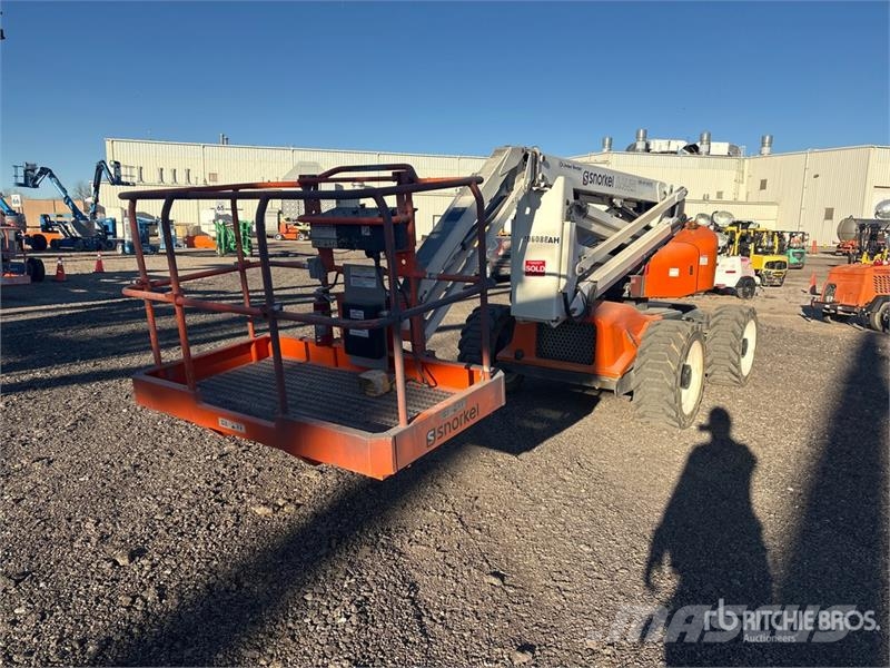 Snorkel A46JRT 4WD Diesel Articulating Boom Lift Articulated boom lifts