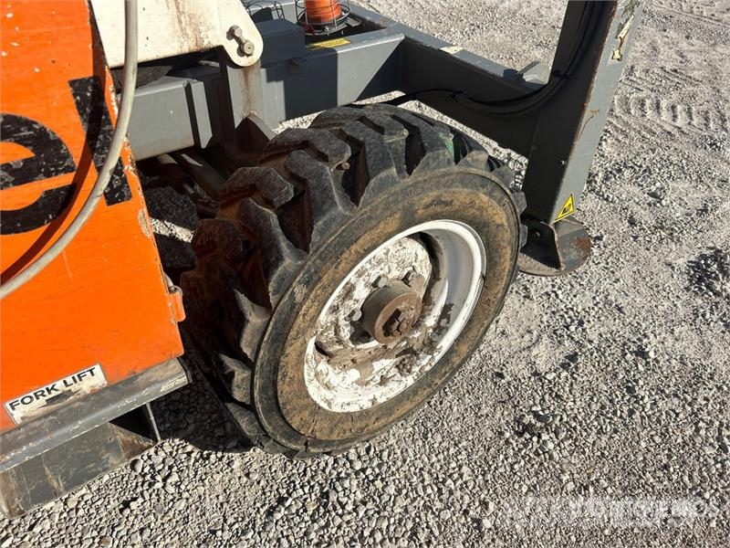 Snorkel S3370RT 4x4 Diesel Rough Terrain Scissor Lift Scissor lifts