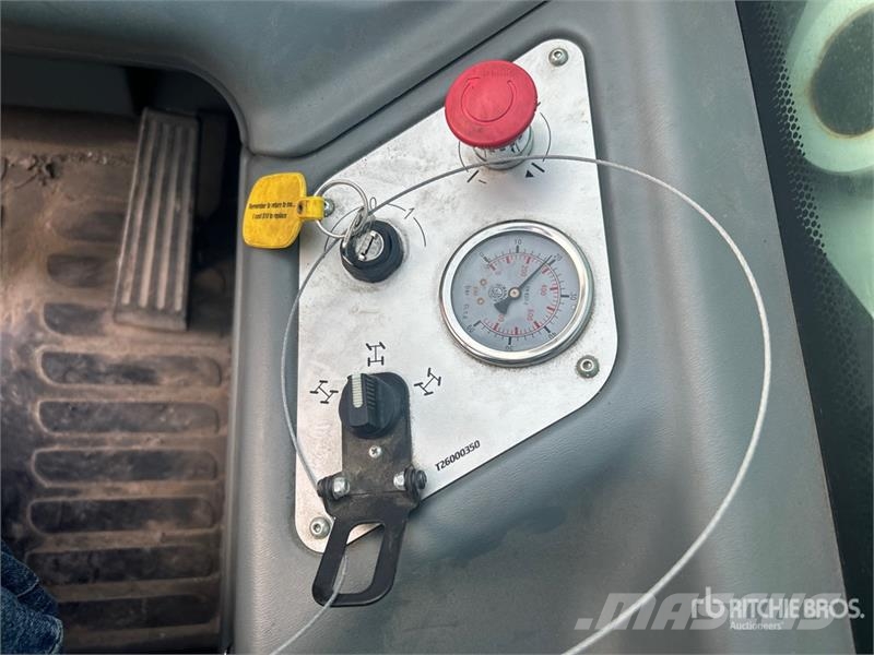 Snorkel SR5719E Electric Telehandler 텔러 핸들러