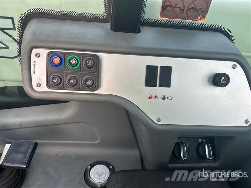 Snorkel SR5719E Electric Telehandler 텔러 핸들러