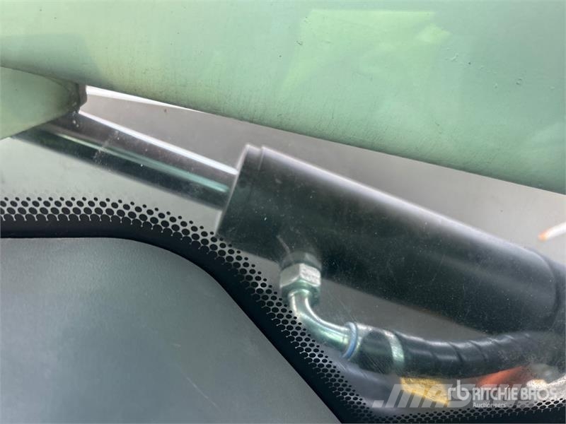 Snorkel SR5719E Electric Telehandler 텔러 핸들러