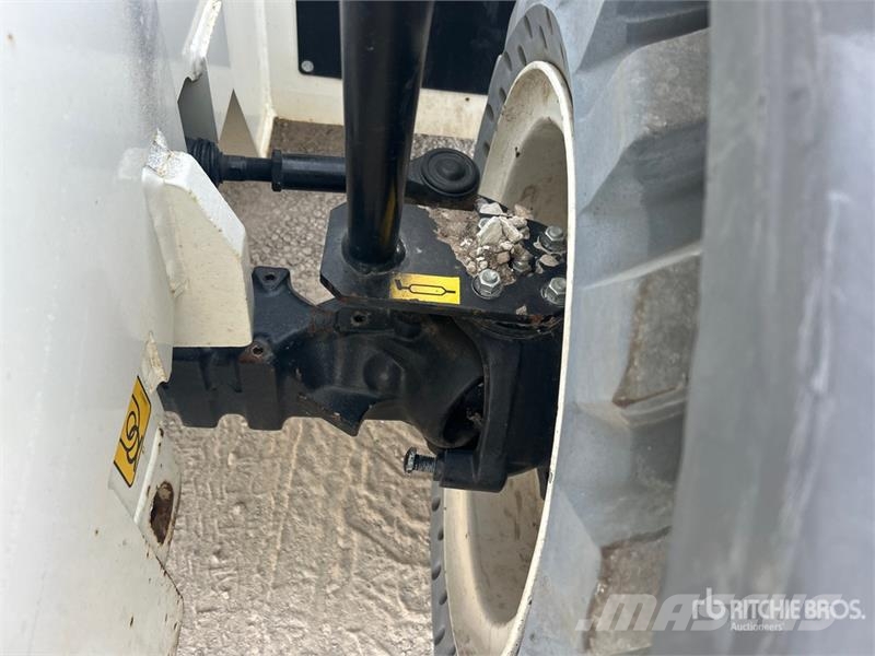 Snorkel SR5719E Electric Telehandler 텔러 핸들러