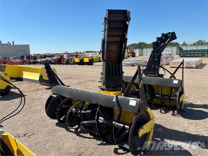  Snow Wolf AlphaBlower 24-84 Skid Steer blower 除雪機