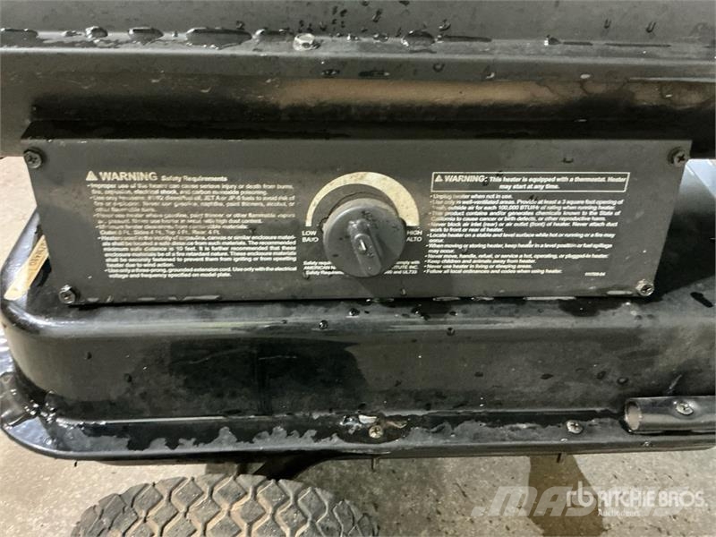 Space Heater (Inoperable) Ogrevalna in odtajevalna oprema